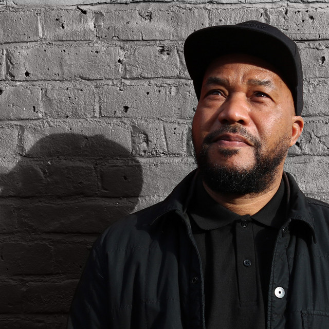 Itch Radio tweet media