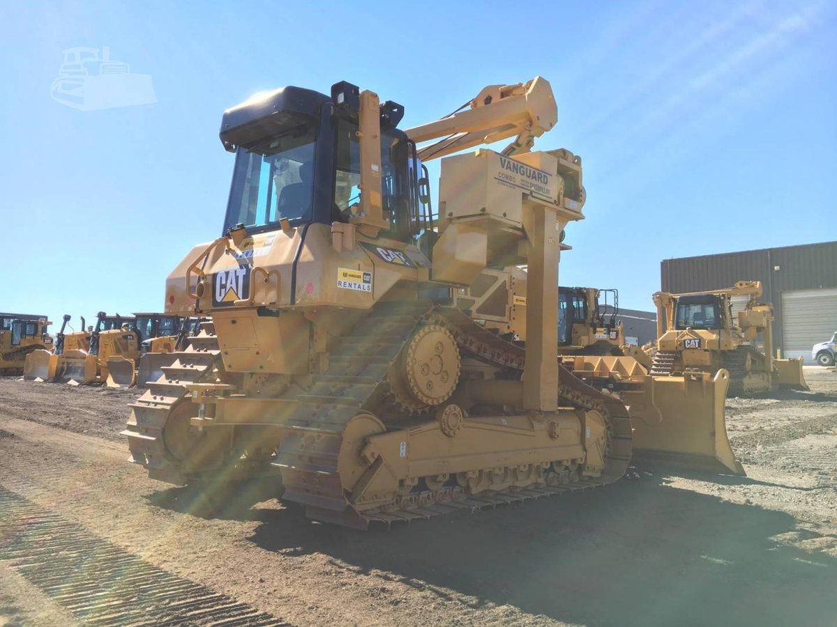 machinerytrader's tweet image. 🚧2015 CATERPILLAR D6N LGP Pipelayer For SALE! 🌟

🔧 Reliable performance
⏱️ 4,393 operating hours
💪 Built for demanding pipeline jobs

Check it out here ➡️ ow.ly/pPIE50YrxjF

#Caterpillar #Pipelayers #MachineryTrader