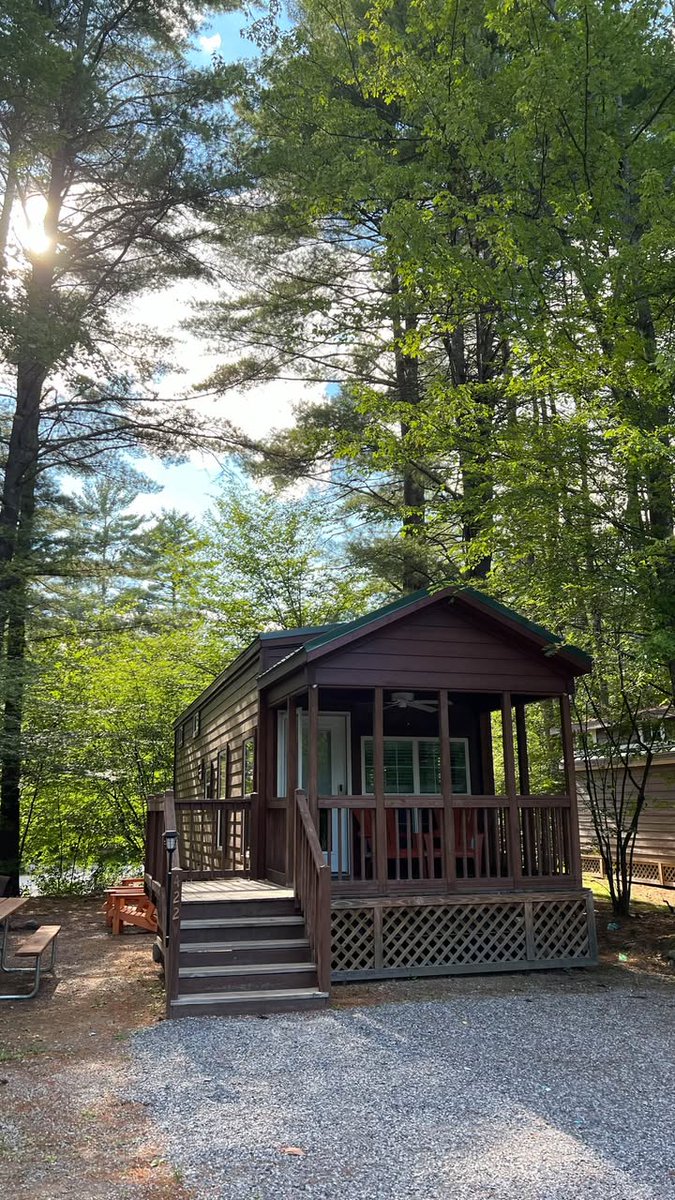 Thousand Trails tweet media