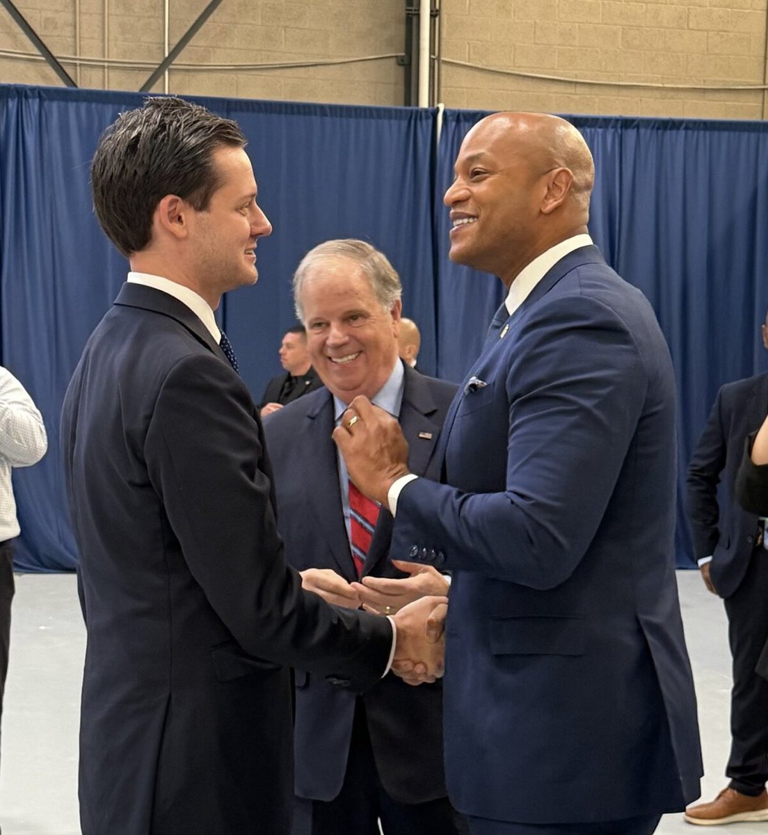 Doug Jones tweet media