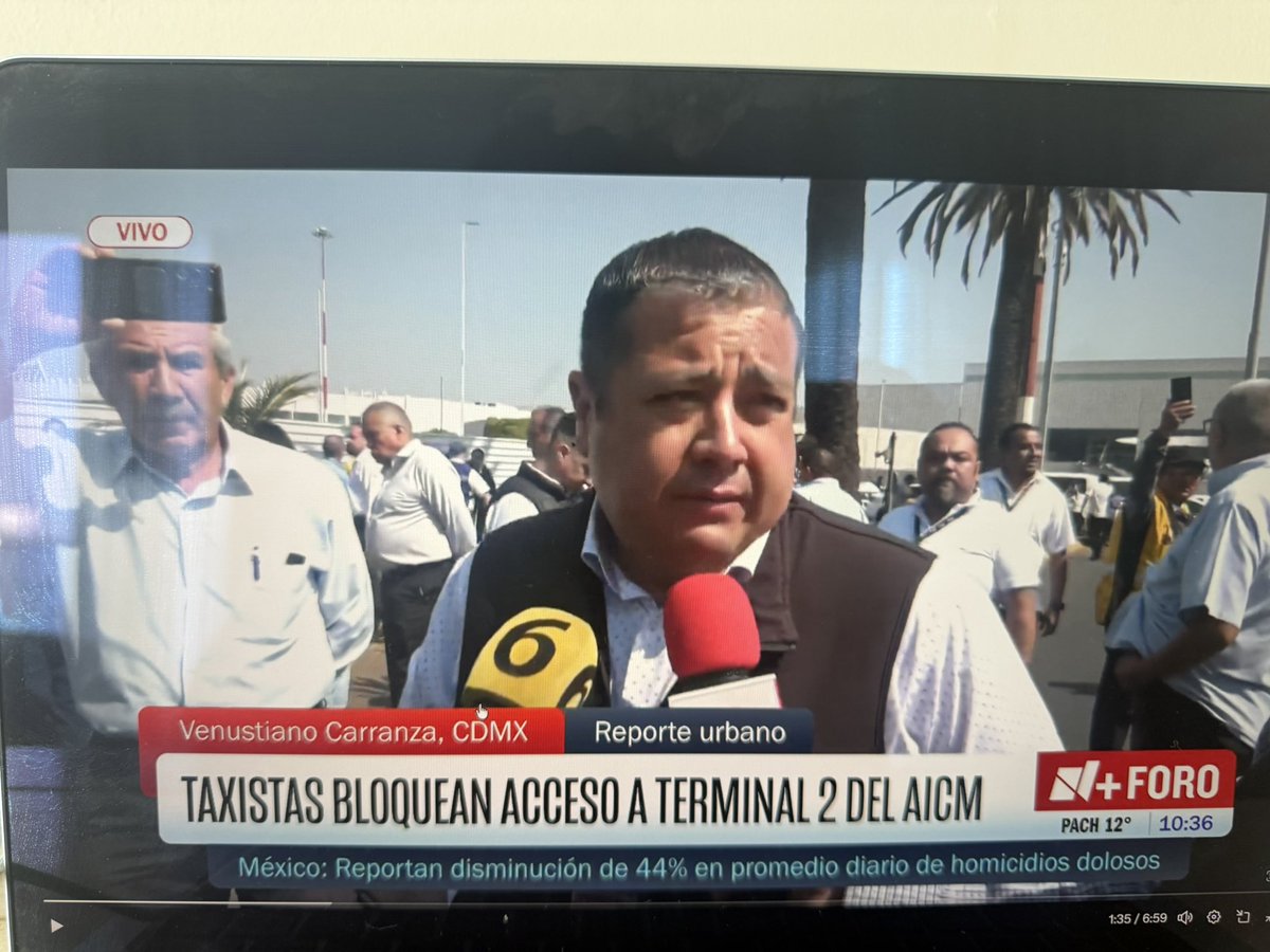 Leo Andrade, te lo explico porque eres un pendejo: lo que ves se llama COMPETENCIA, un concepto que tu perfil de ignorante parece no alcanzar a comprender. En un mercado libre, cada quien elige el servicio que mejor le funciona; lo que tú buscas imponer es un MONOPOLIO.

Prefiero