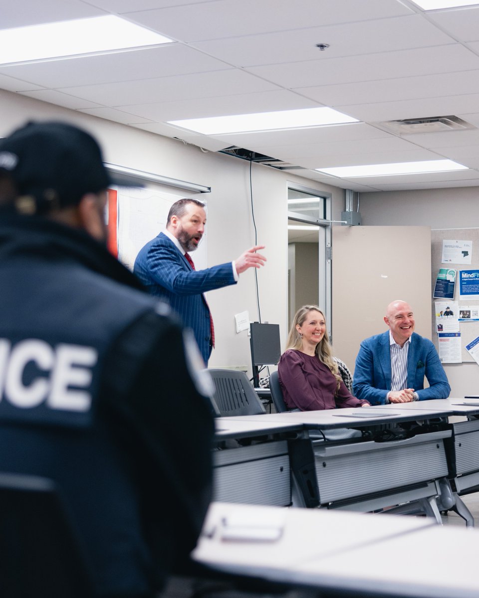 Toronto Police Association tweet media