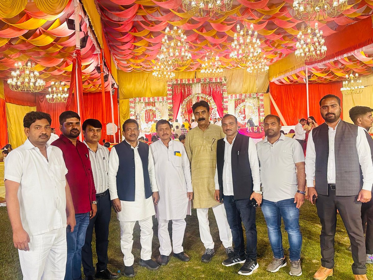 रमना, दुबग्गा, लखनऊ निवासी श्री राम आधार यादव जी की पुत्री के शुभ विवाह कार्यक्रम में।