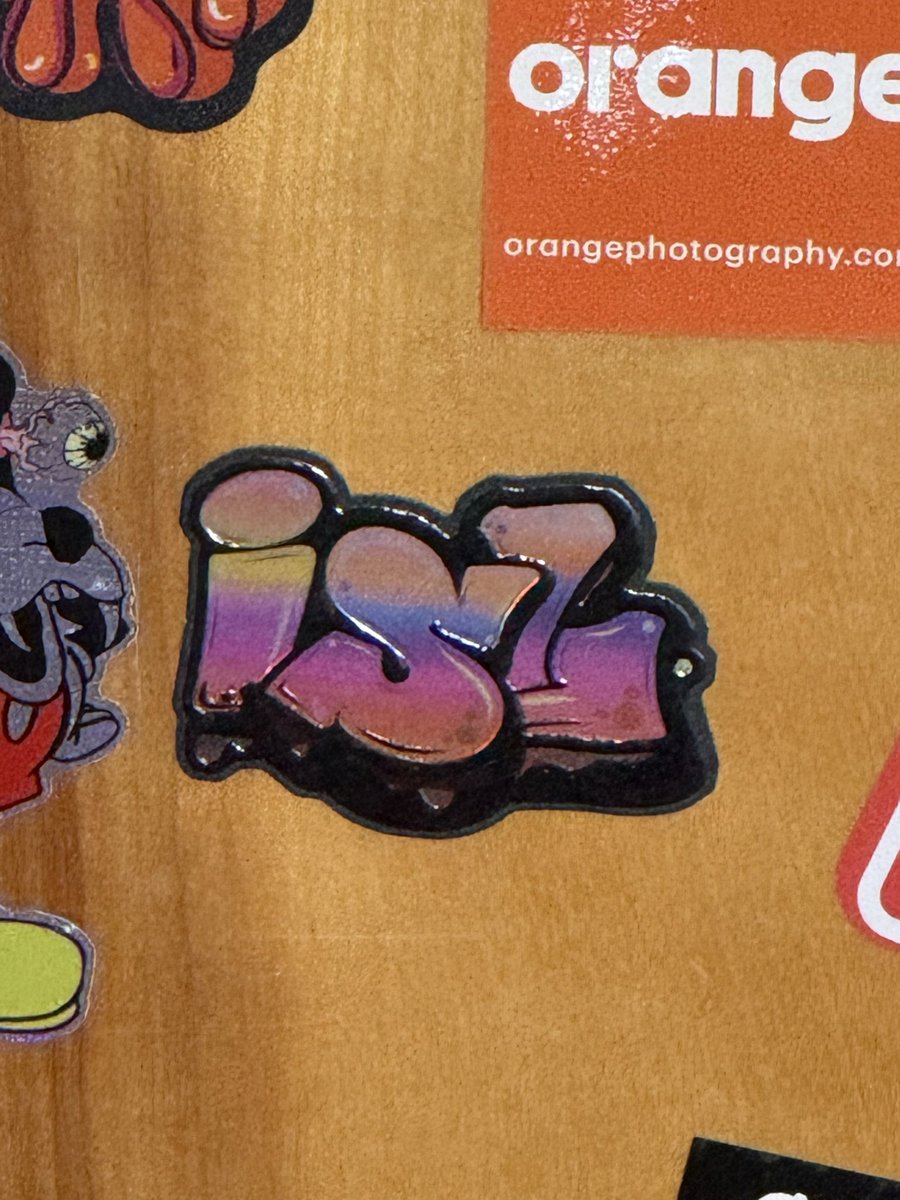 🍩🍩🍩 tweet media