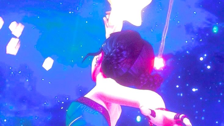 사랑 | 𝐙𝐎𝐄𝐘 . tweet media