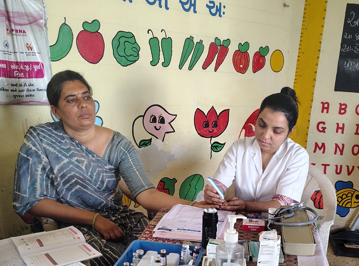 આજરોજ આયુષ્ય‌‌‌માન આરોગ્ય મંદિર બરૂલાના આછીદ્રા ગામે મમતાદિવસની ઉજવણી,
👉 પાંચ વર્ષ સુધીનાં તમામ બાળકોને રસીકરણ ,
👉 સગર્ભા માતાની જરૂરી તપાસ ,
👉 મમતાકાર્ડની અંદર આપેલી માતા અને બાળ આરોગ્ય વિશે સમજુતી ,
👉ગૌરવી દિવસની ઉજવણી,
👉RBSKટીમ દ્વારા બાળકોનું ચેક અપ<a href="/TeamHealthMalia/">Team Health Malia_Junagadh</a>