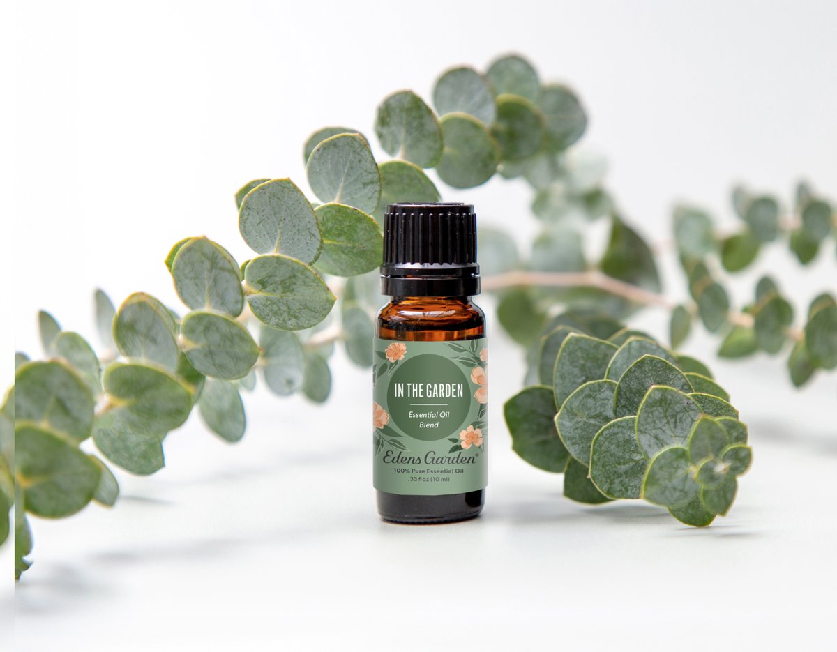 EdensGardenOils's tweet image. Lemon. Violet. Iris.

In The Garden pairs fresh citrus with soft florals for a serene #essentialoil blend inspired by blooming spring gardens. 🌿🌸

Shop Now ➙ tinyurl.com/3efz2w3b