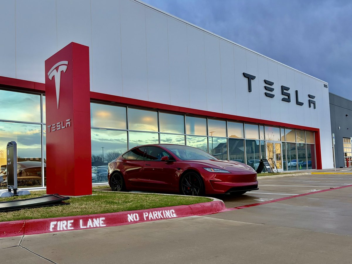 TechOperator tweet media