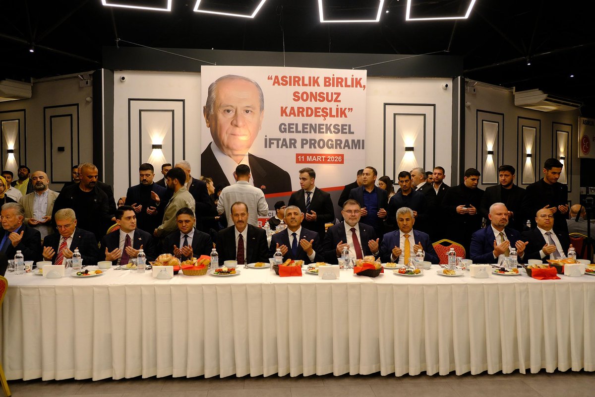 VeyselSahinMhp's tweet photo. Geleneksel olarak düzenlediğimiz iftar programımızı Genel Sekreter Yardımcımız Tamer Osmanağaoğlu, AK Parti İl Başkanımız Bilal Saygılı,  Ülkü Ocakları Başkanımız Burak Kılıç, Belediye Başkanlarımız, İş Dünyasının Değerli Temsilcileri, STK Temsilcilerimiz, İl Müdürlerimiz ve çok değerli gönüldaşlarımızın yoğun katılımları ile gerçekleştirdik.

Var olsun teşkilatımız,
Teşekkürler İzmir.