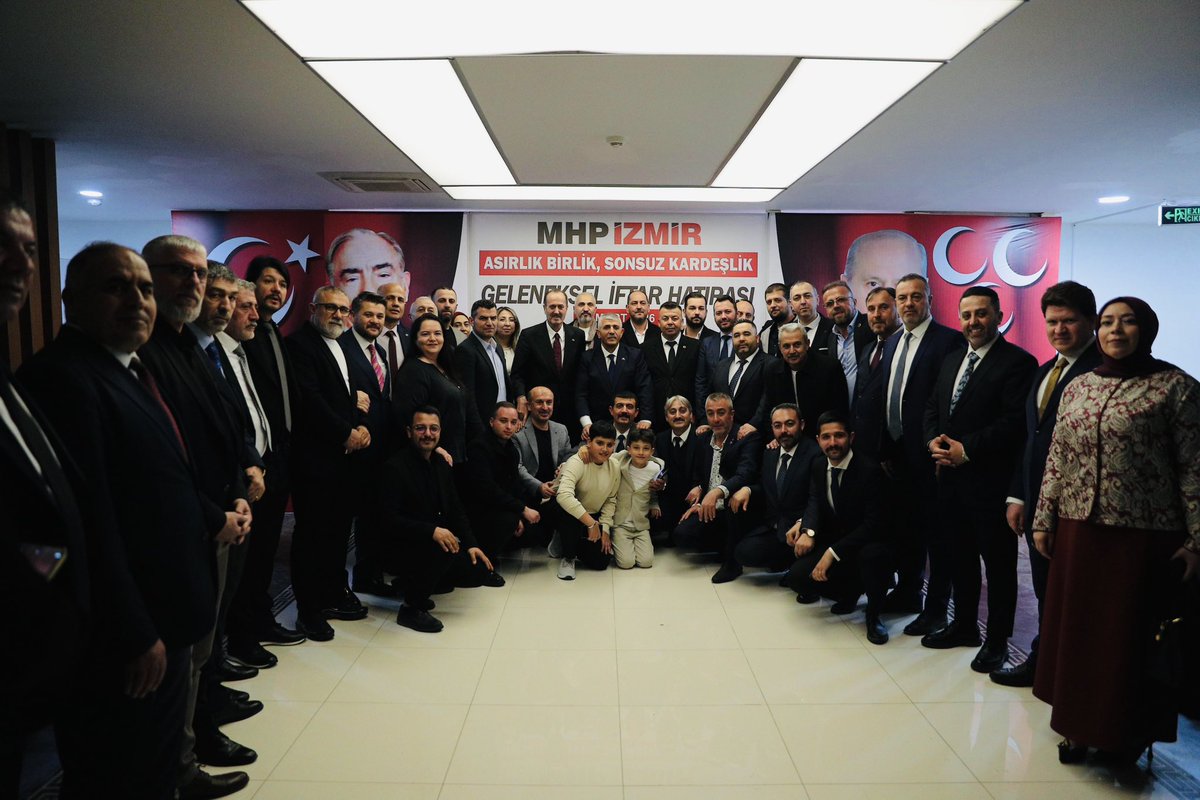 VeyselSahinMhp's tweet photo. Geleneksel olarak düzenlediğimiz iftar programımızı Genel Sekreter Yardımcımız Tamer Osmanağaoğlu, AK Parti İl Başkanımız Bilal Saygılı,  Ülkü Ocakları Başkanımız Burak Kılıç, Belediye Başkanlarımız, İş Dünyasının Değerli Temsilcileri, STK Temsilcilerimiz, İl Müdürlerimiz ve çok değerli gönüldaşlarımızın yoğun katılımları ile gerçekleştirdik.

Var olsun teşkilatımız,
Teşekkürler İzmir.