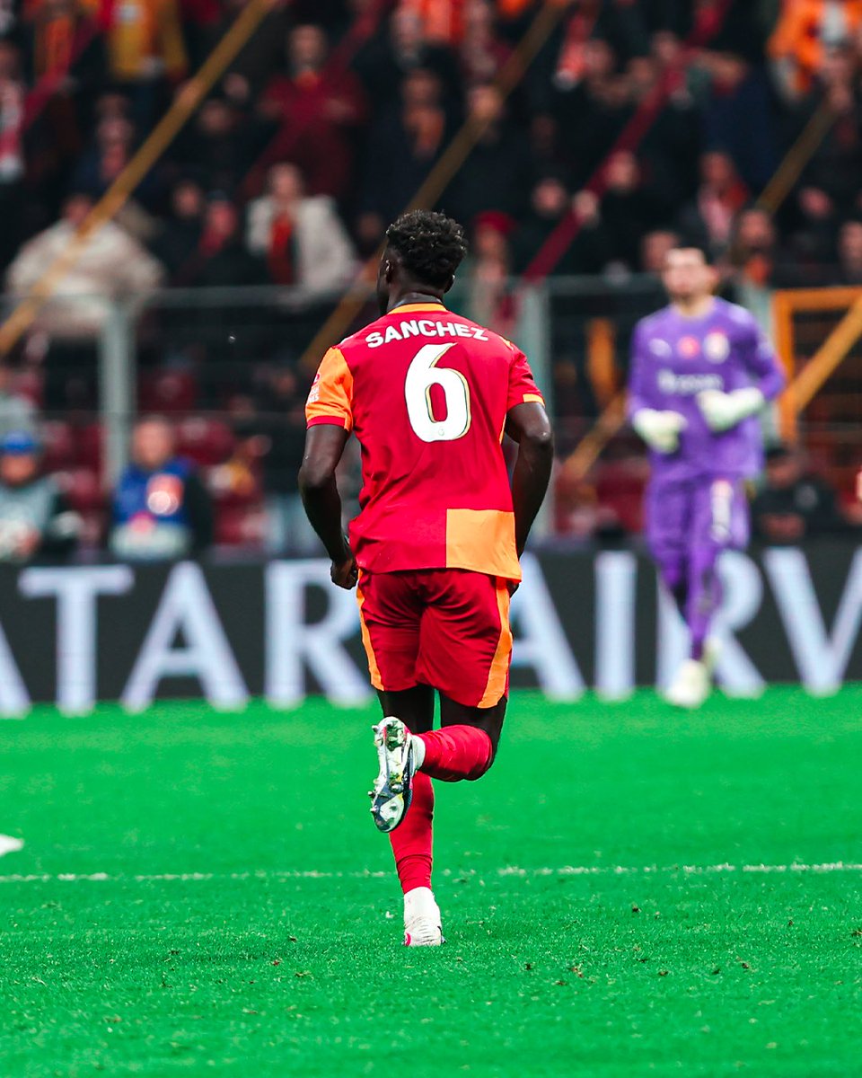 DAVINSON tweet media