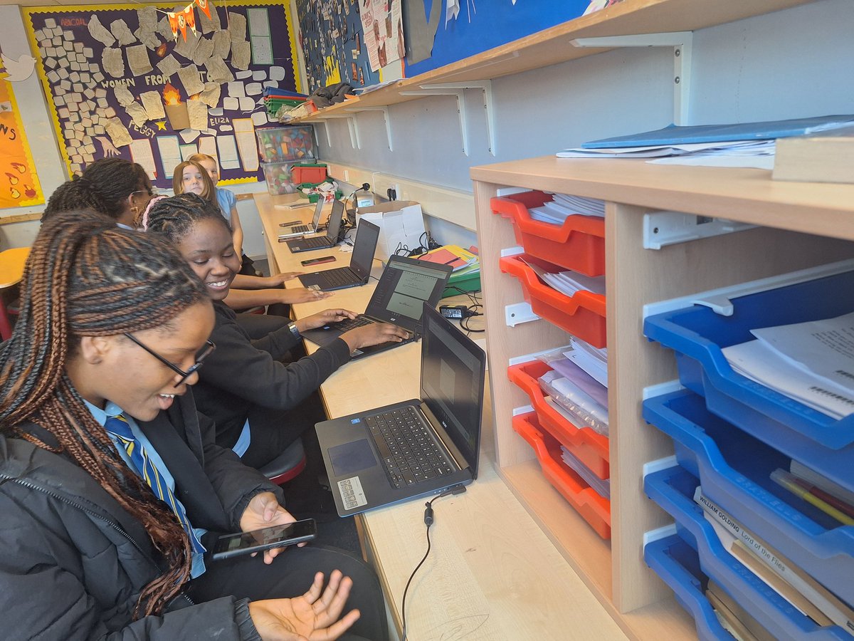 Jacqueline Thomson tweet media