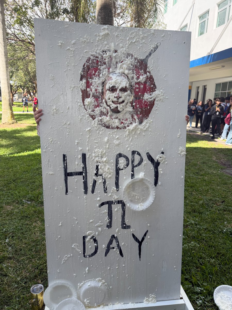 Pompano Beach High tweet media