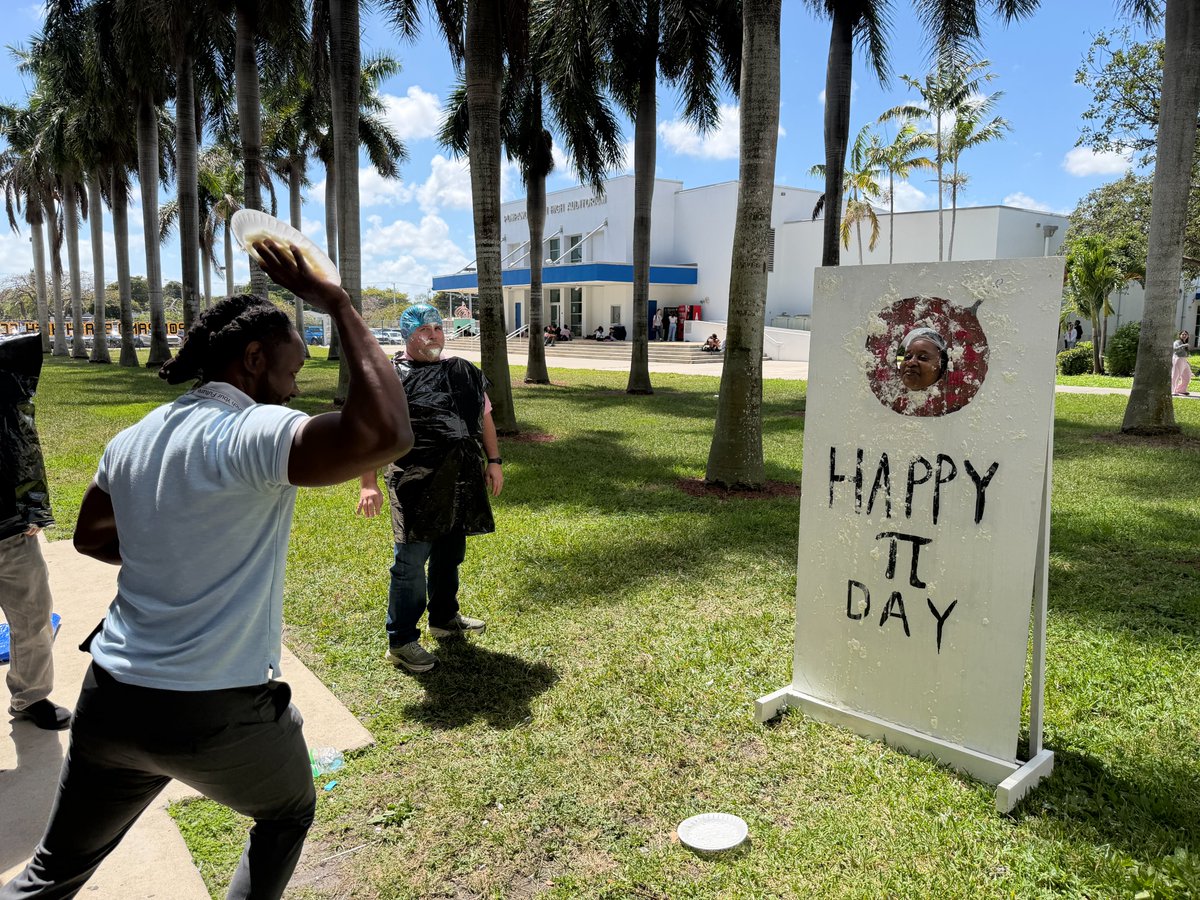 Pompano Beach High tweet media