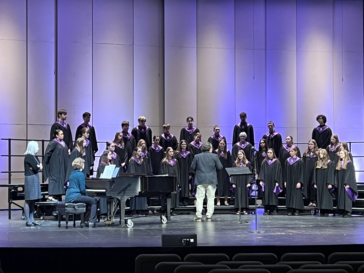 ISD745's tweet image. 🎶Congratulations to the Albany Concert Choir who earned a Superior rating at the Granite Ridge All-Conference Large Group contest this morning! Way to represent our program so well!  #PurplePride 💜