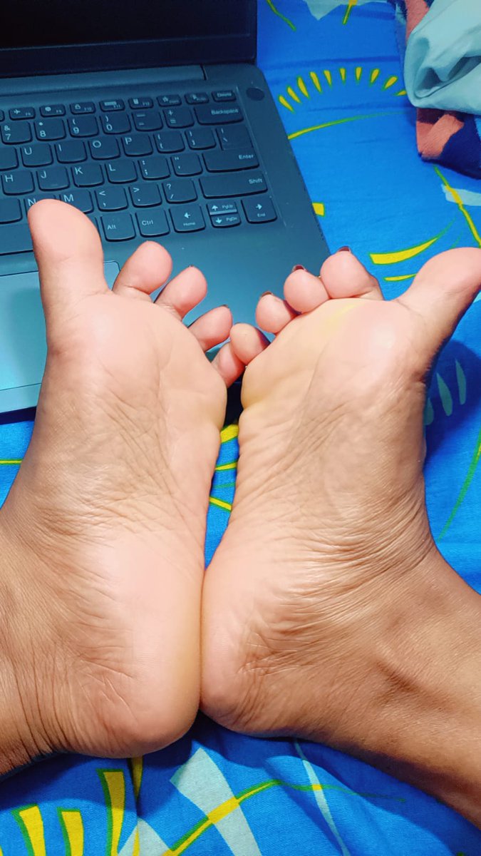 Ntzfeet's tweet photo. Wide spread toes hold it better, 😉😁 https://t.co/S3NwvtfEcW