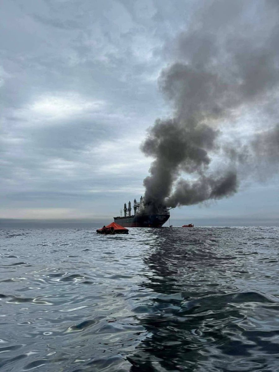 iihtishamm's tweet photo. Thai ship hit in Hormuz strait was headed to India. https://t.co/tA58A9JMYp