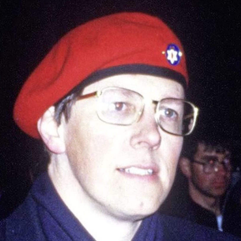 Greenwytch3's tweet photo. Apparently Gerry Adams wore a beret 😳
Here we have Mephistopheles &amp; Pistol Pete wearing a beret Hmmm 🤔 https://t.co/LUO1aWcCjg