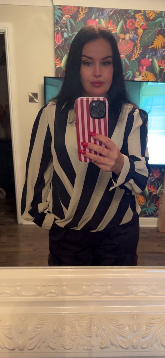 I’m ready for a meeting 📅