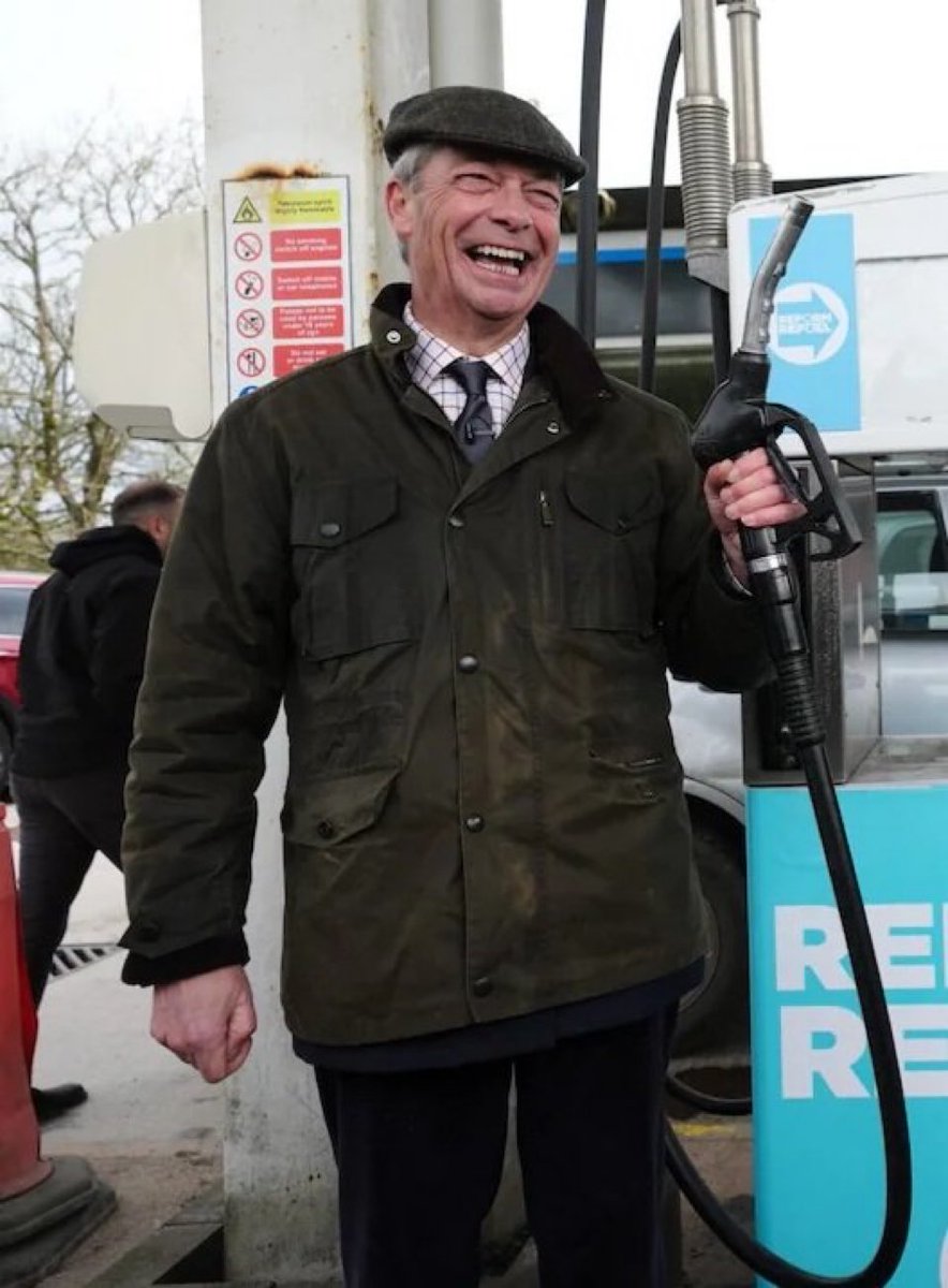 Simon Gosden. Esq. #fbpe 3.5% 🇪🇺🐟🇬🇧🏴‍☠️🦠💙 tweet media