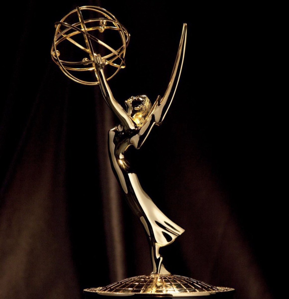 MileyCyrus PRESS tweet media