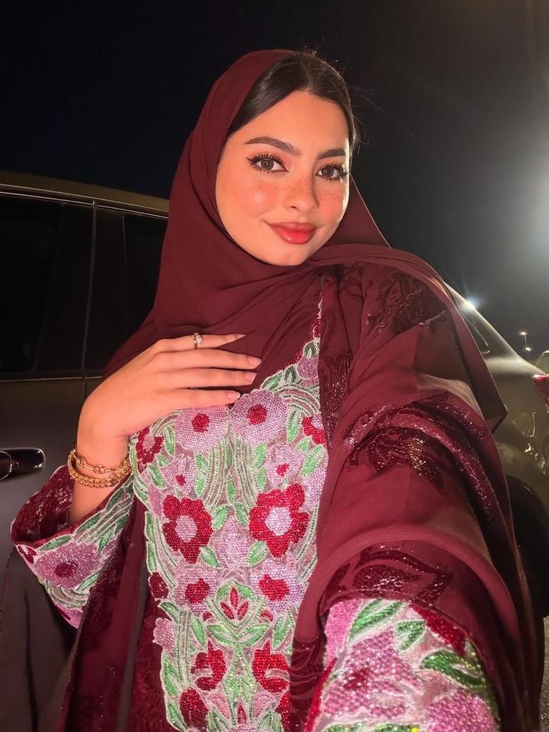 ريــــم. tweet media