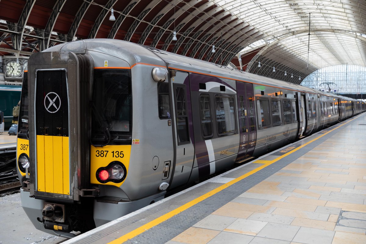 Heathrow Express tweet media