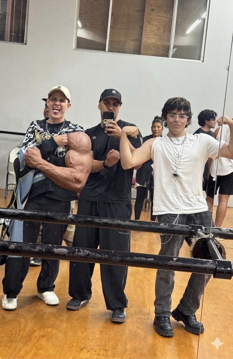 PapiEdger tweet media