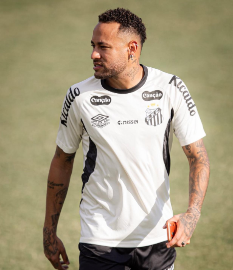 LIBERTA DEPRE tweet media