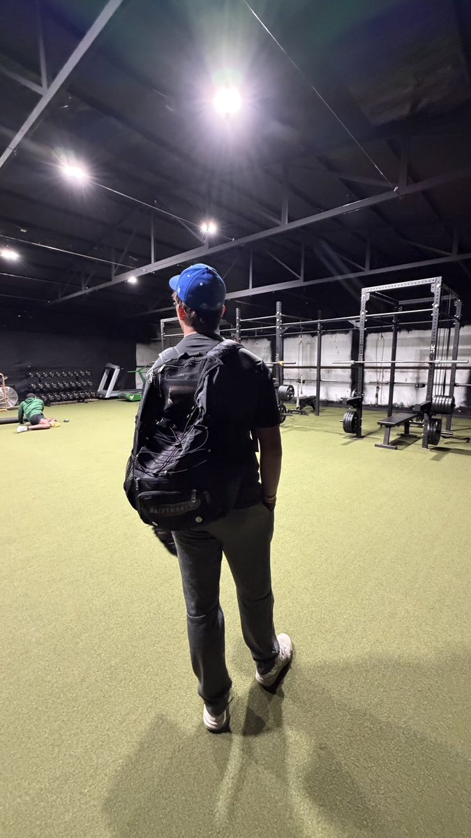 WesWesito1's tweet image. First official visit at Western Oklahoma State 🤙🤙🤙 #Wosc Thank you to the coaches and players who came out to greet me and throw a bully with me! #PioneersBaseball is legit!