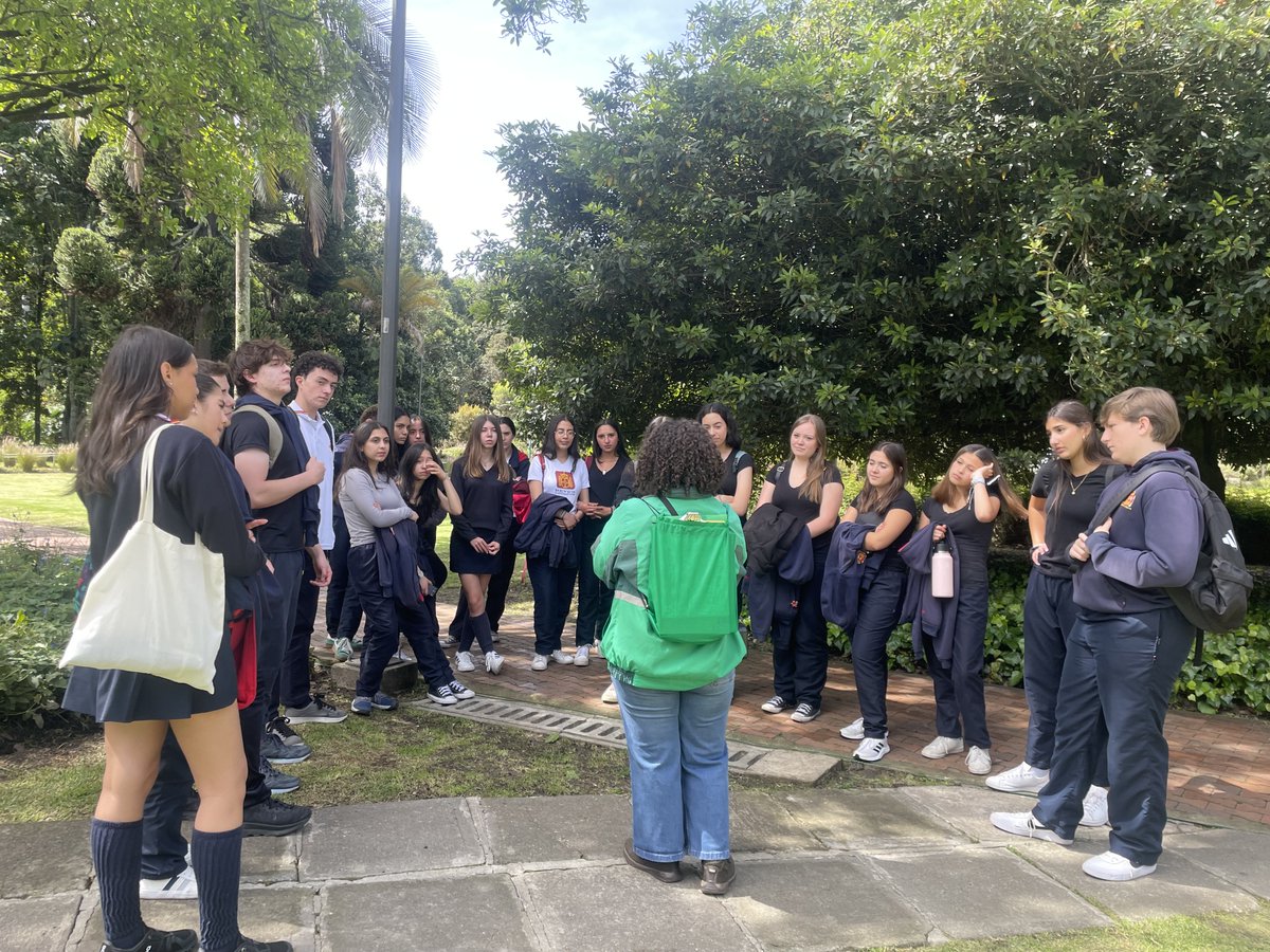 CCEE Reyes Católicos tweet media