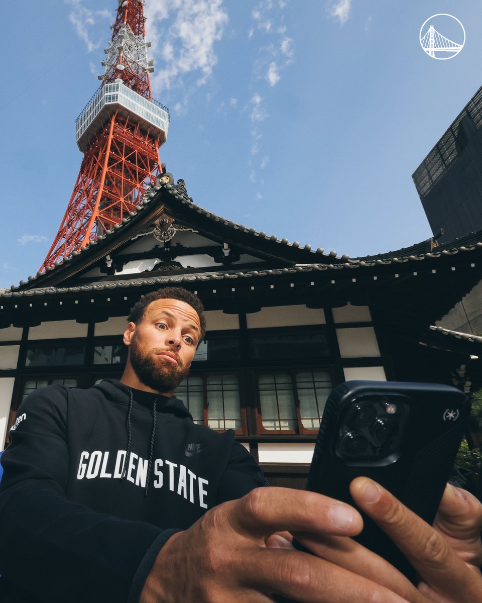 今日は #ステフィン・カリー 選手のお誕生日です🎂🎁

HAPPY BIRTHDAY <a href="/StephenCurry30/">Stephen Curry</a> 🎉🎉