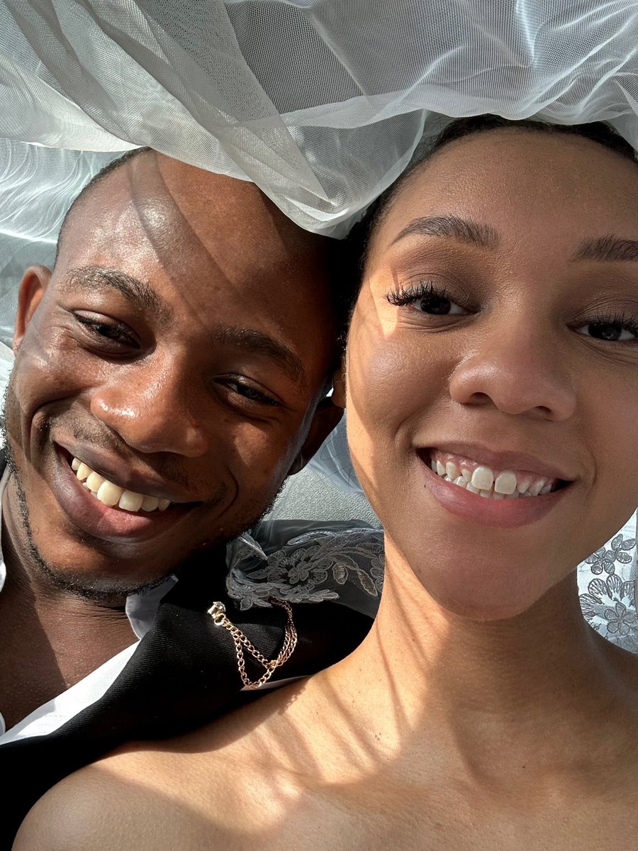 Married my best friend 😘 <a href="/Mowthecreative/">Chairman Meaw</a>