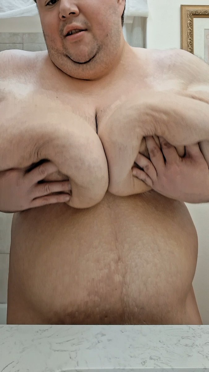 chubbybear94 tweet media