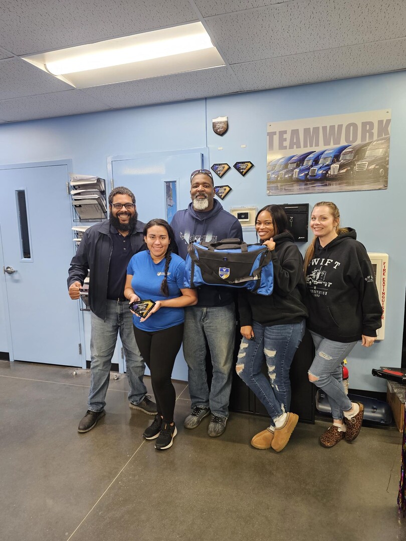 Swift Transportation tweet media