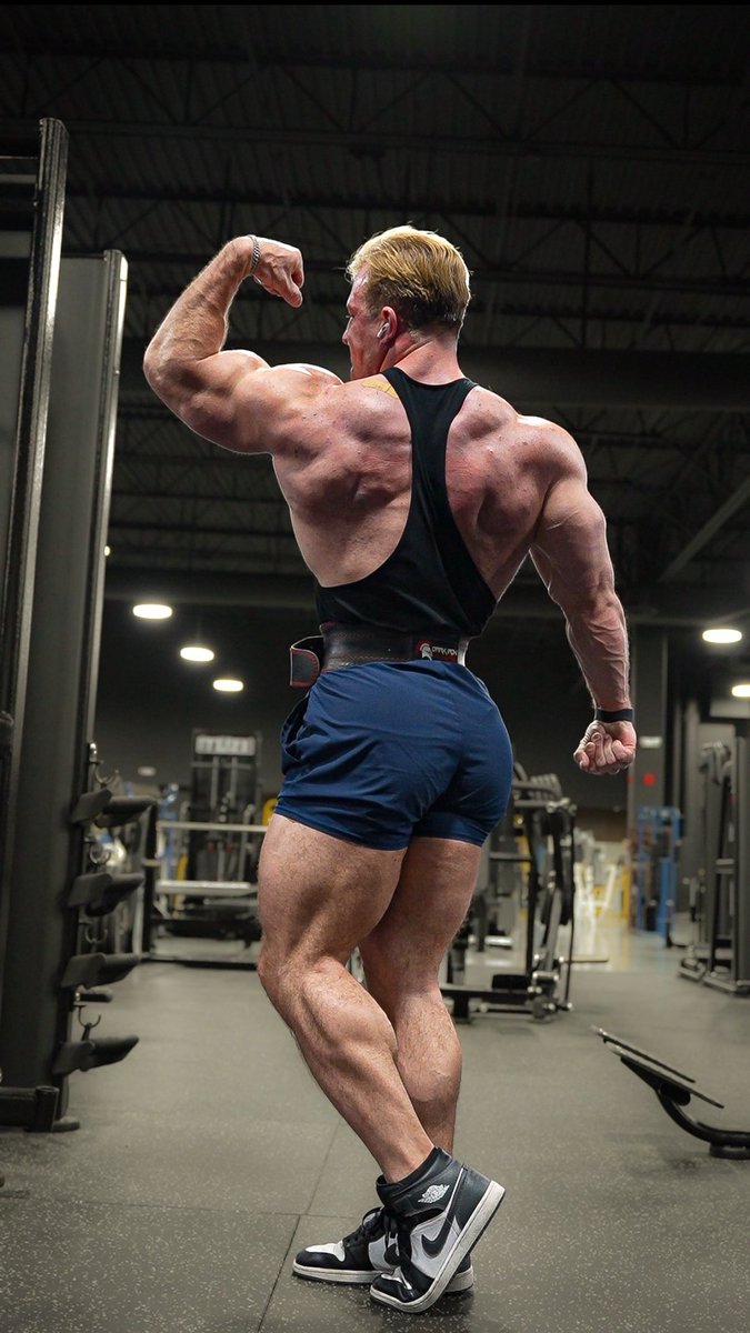 YOUR NEW FAVORITE tweet media