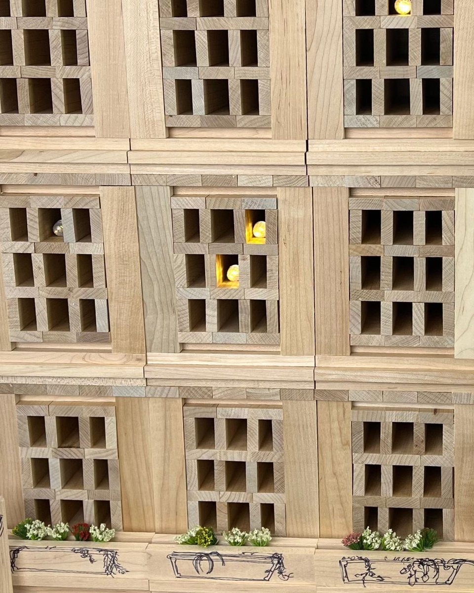 KEVAplanks's tweet photo. Don't miss this open door 🚪👇

Grab your free PDF step-by-step tutorial to learn how to build windows and doors
Comment OPEN and we'll send you a DM with the PDF link 🤩

Proudly made in the USA 🇺🇸
Shop now at https://t.co/IsWtSOtsuw

#kevaplanks #buildingtutorials #stemplay https://t.co/DMQv7G2ald