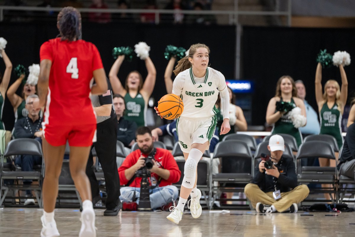 HorizonLeague's tweet photo. Congratulations to our 2026 @BarbasolShave #HLWBB Championship All-Tournament Team!

Jenna Guyer, @gbphoenixwbb (Key4Women MVP)
Maddy Skorupski, Green Bay
Sophia Gregory, @YSUWomensHoops 
Casey Santoro, YSU
Izabella Zingaro, @CSU_WBasketball 

#MarchStartsHere 🏀| #OurHorizon 🌇 https://t.co/2xpIFrmBlu