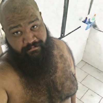 BoyishBigBilly's tweet photo. #NewProfilePic beard routine and hair growth supplements paying off! https://t.co/svSnxiD7fs