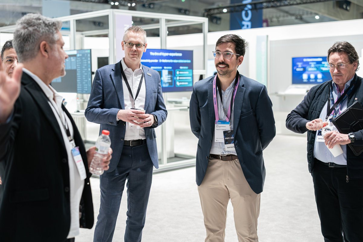 Samsung Networks tweet media