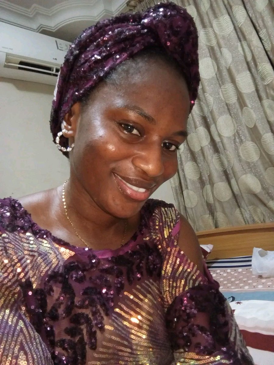 Yorubàà Babe with pride tweet media