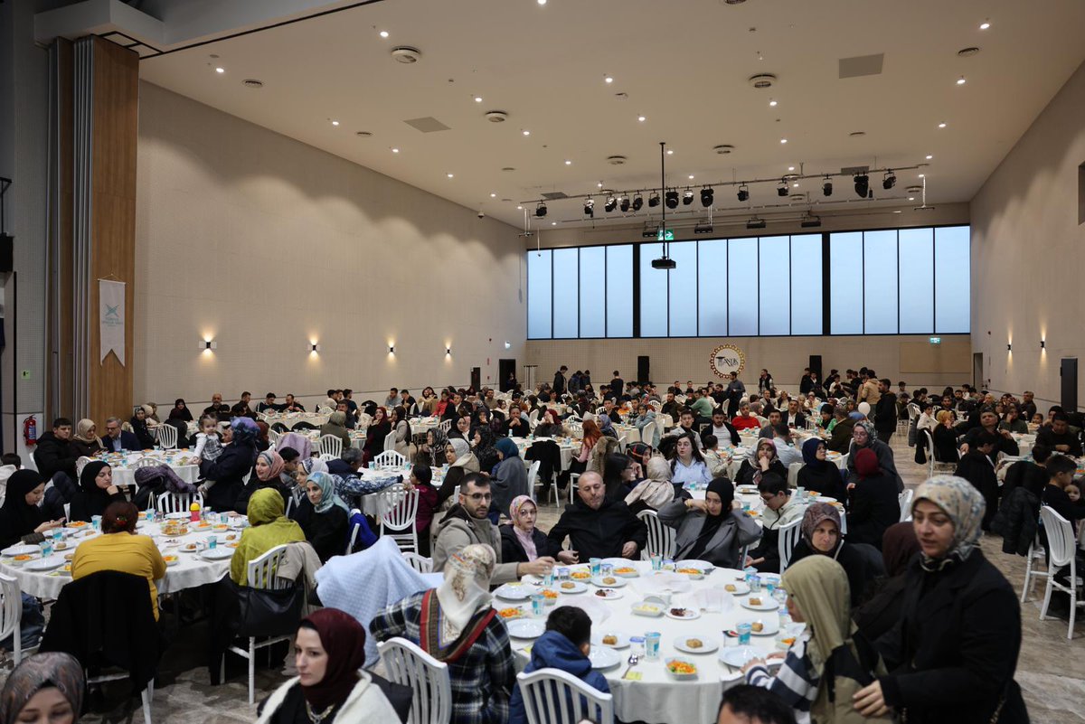 TÜGVA’nın düzenlediği iftar programında genç kardeşlerimizle bir araya geldik.

Ramazan’ın bereketini ve muhabbetini paylaştığımız bu güzel akşam için TÜGVA Kocaeli İl Başkanı Mustafa Salın başta olmak üzere emeği geçen herkese teşekkür ediyorum.