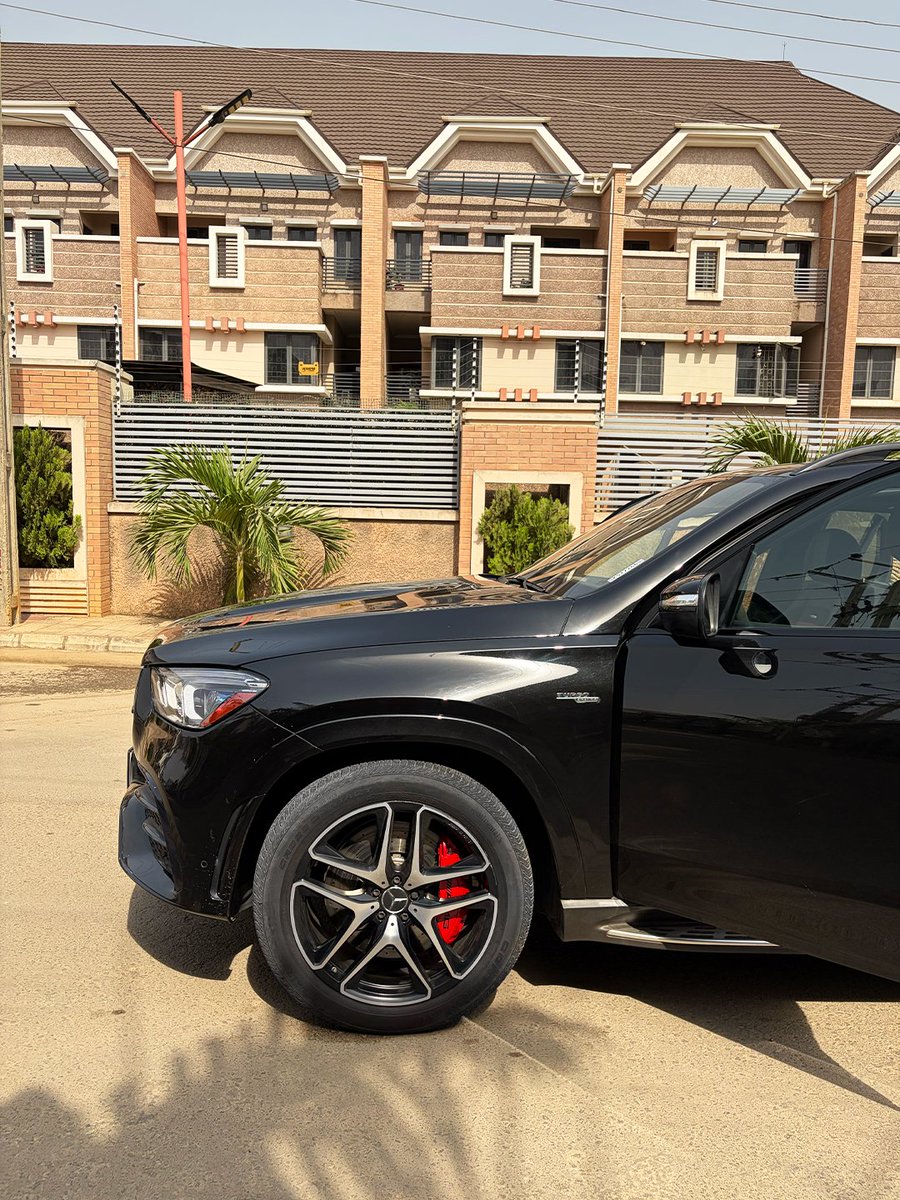 Mavvy_02's tweet photo. New whip alert🚨
Congrats mentor @Techriztm 🎉🍾

I appreciate the consistent effort you put into what you do and the fact that you do it best speaks of your excellence and prowess💪

I tap from your annointing boss🙏

More wins to come Big Tech 💜📈 https://t.co/aEKhrzcYEZ