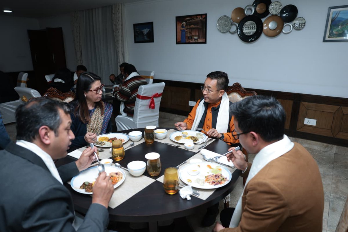 manassarma's tweet photo. It's an absolute honour to meet Hon'ble Chief Minister of Sikkim Shri Prem Singh Tamang - Golay sir tonight at his official residence in Gangtok tonight along with visiting PIB media team from Meghalaya.  Gratitude to Hon'ble CM and his team for the wonderful hospitality. https://t.co/FbNT4OeSMp