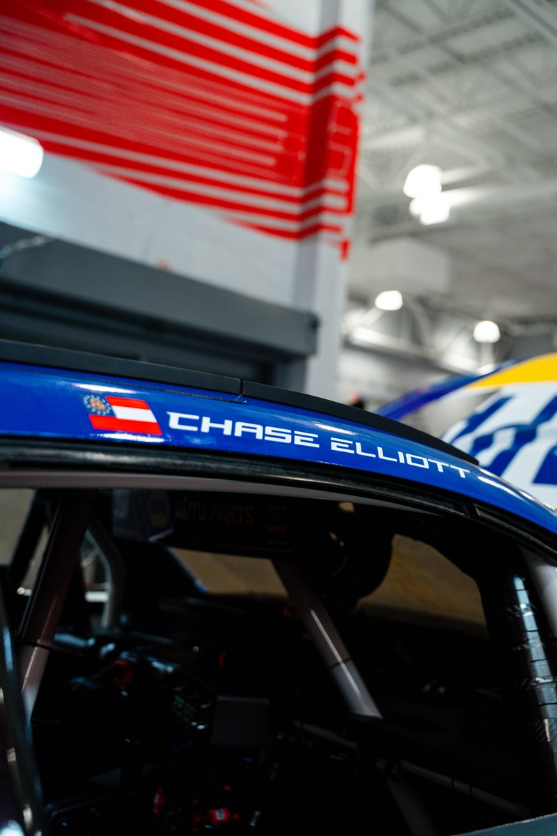 NAPA Racing tweet media