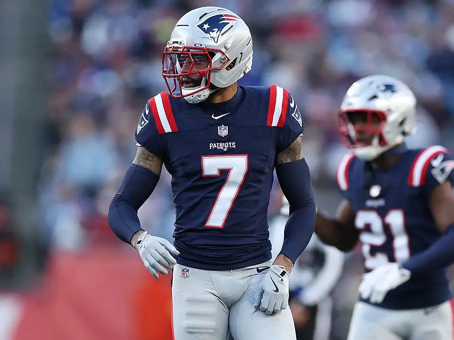 MayeIsKing tweet media