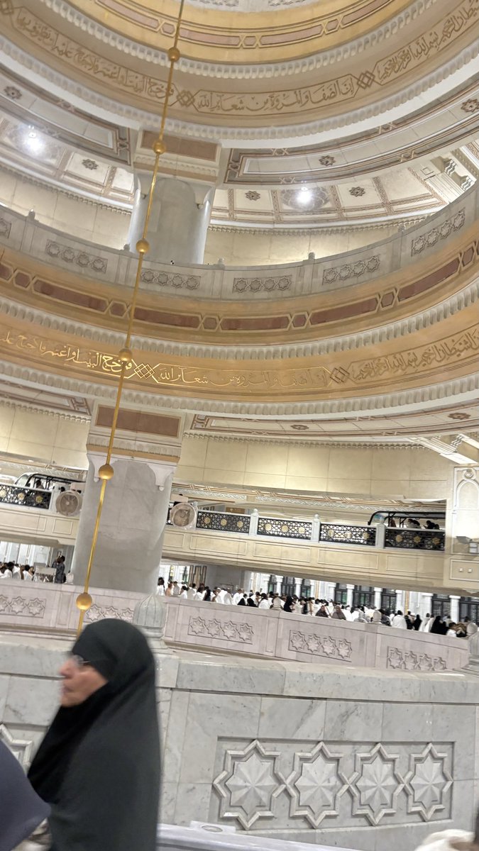 7qet2's tweet photo. حمدلله كتبت لي العمرة في خير الشهور 🙏🏻🤍 https://t.co/AtUt2vf4fQ