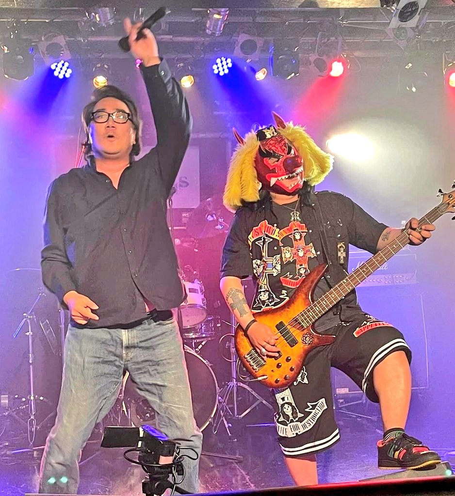 y19830710's tweet photo. 監督…夢にって投稿しましたが監督が若い頃に戻った夢でしたよ…
天狗マンさん、ヨシさん、海象先生、Zetton&amp;Pandonのメンバーも元気だと思います…
脚本を書いてるってF島のおばさまが話されてましたけど脚本は順調ですか❔
mononof7zoochannel (YouTube)
#田川幹太 #DIXIES #海象ジロウ (YouTube) https://t.co/W3kML6cFmn