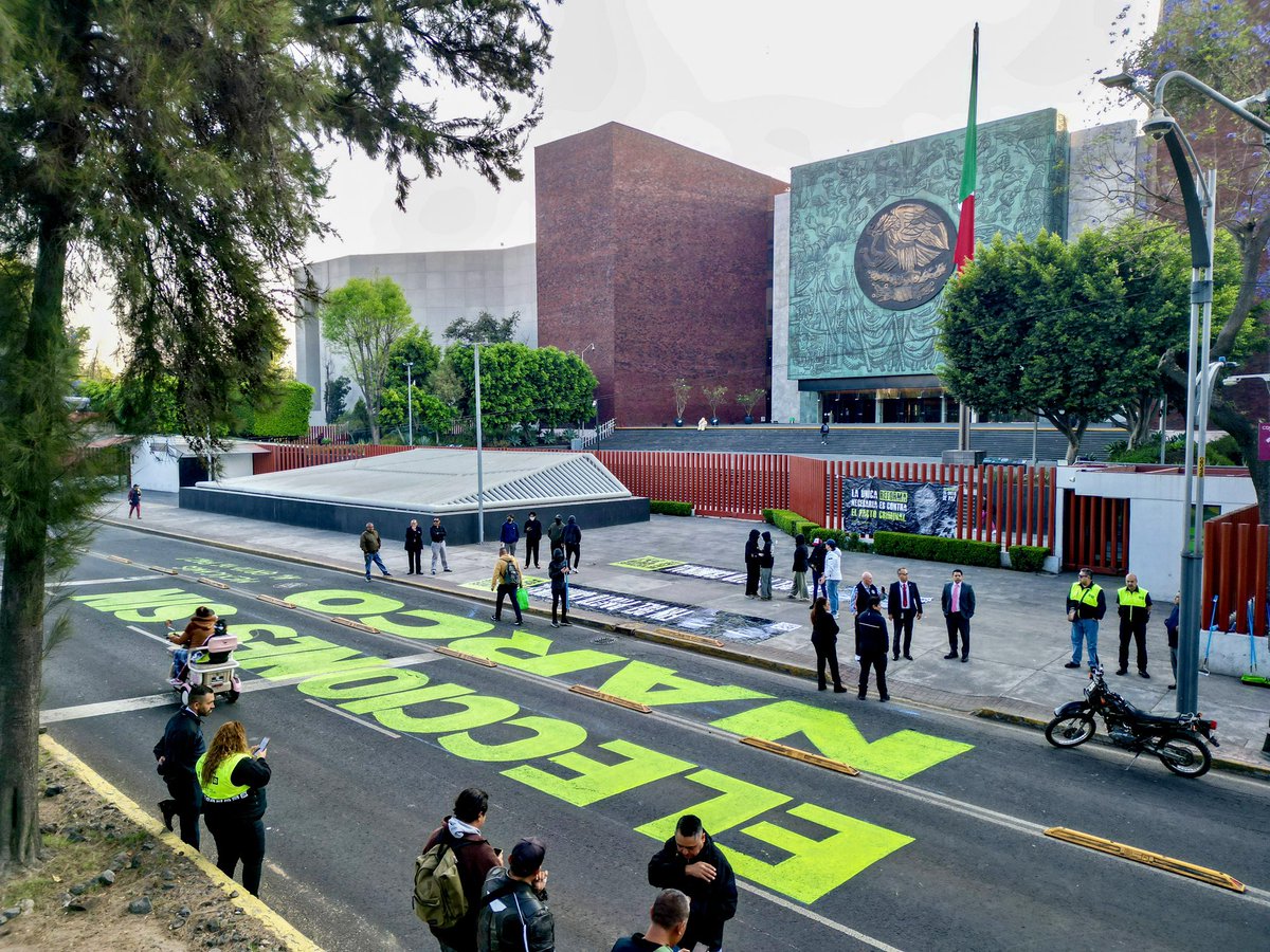 Político MX tweet media