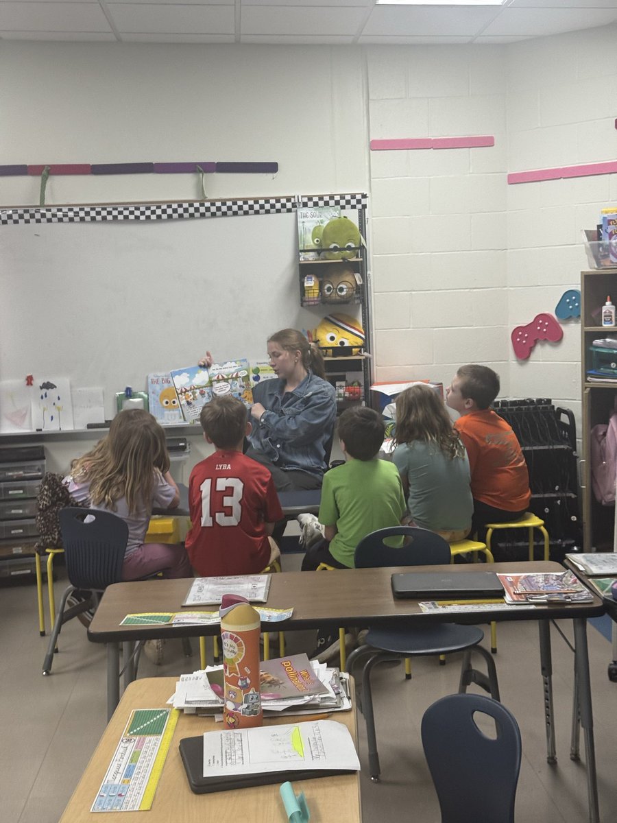 LHSVarsityLClub tweet media